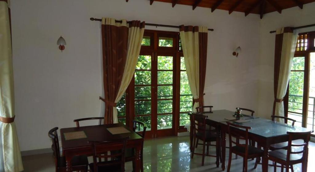 The Villa Kandy Bagian luar foto